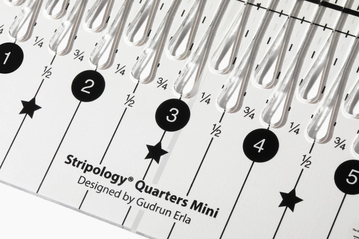 Creative Grids Stripology Quarters Mini Quilt Ruler — image 6