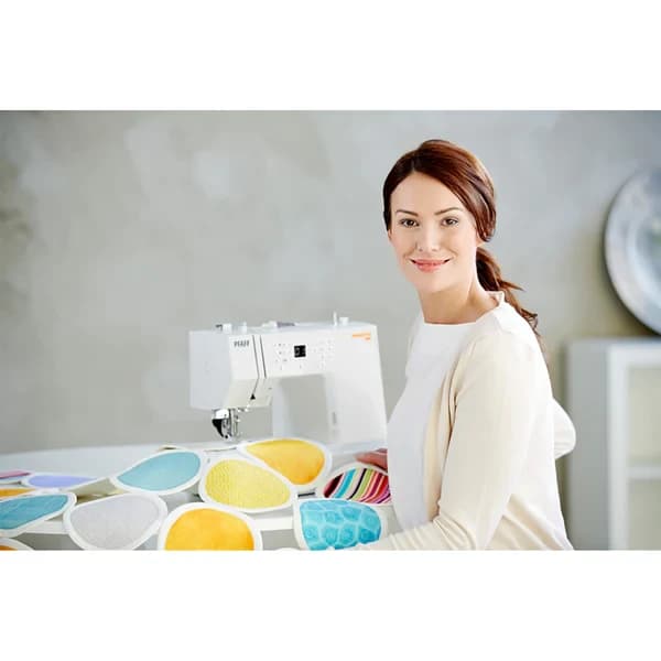 PFAFF® passport™ 3.0 Sewing Machine — image 2